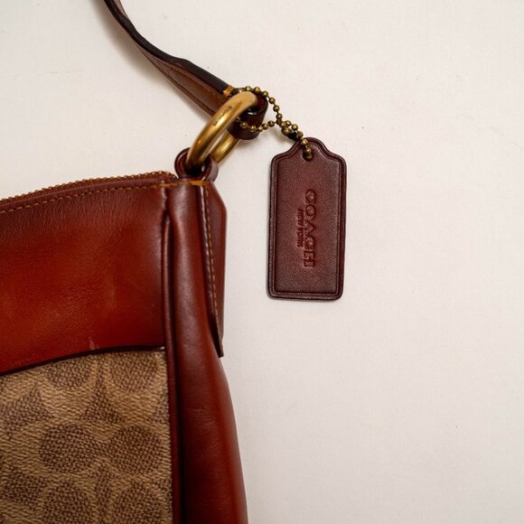 NWOT Coach Leather Monogram Corssbody Bag - Picture 2 of 15